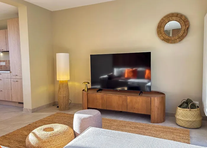 Maison 3 Avec Terrasse Parking Proche De Boulogne-sur-mer Дом отдыха Сен-Мартен-Булонь