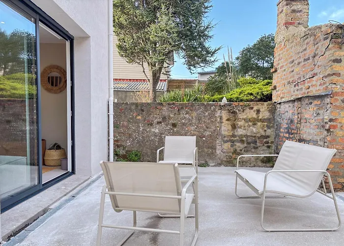 Дом отдыха Maison 3 Avec Terrasse Parking Proche De Boulogne-sur-mer *